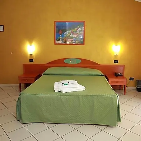 Hd Hotel 3*