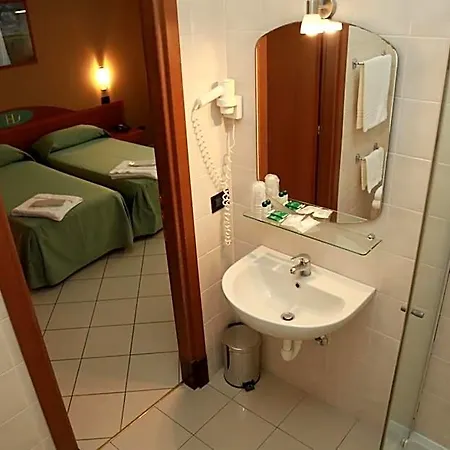 Hd 3*